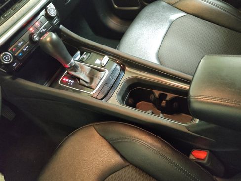 Used 2024 Jeep Compass Latitude image 26