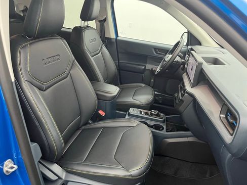 New 2026 Ford Maverick Lobo AWD/4WD image 28