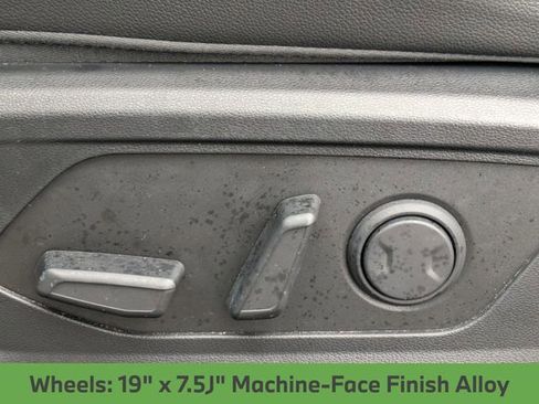 Used 2024 Hyundai Tucson Limited image 15