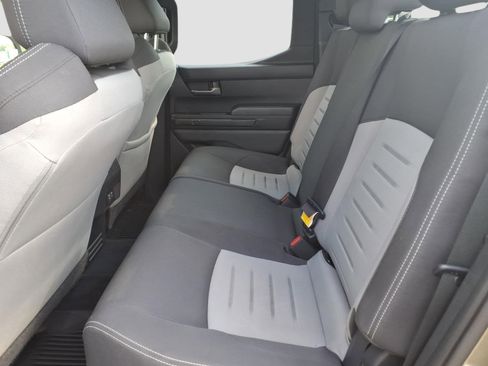 Used 2025 Toyota Tacoma TRD Off-Road AWD/4WD image 13