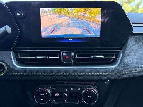 Used 2024 Chevrolet TrailBlazer ACTIV w/ Convenience Package FWD image 31