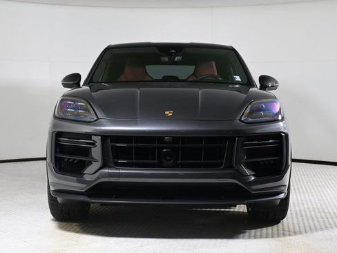 Certified 2026 Porsche Cayenne Turbo GT image 10
