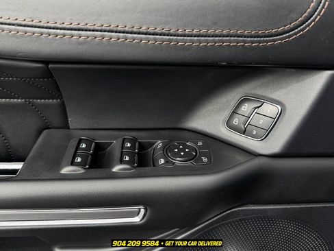 Used 2020 Ford Expedition Max Platinum RWD image 17