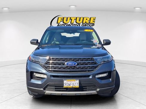Certified 2022 Ford Explorer XLT w/ Equipment Group 202A AWD/4WD image 2