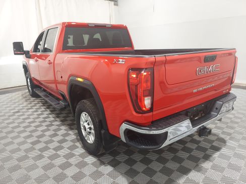 Used 2021 GMC Sierra 2500 SLE w/ Gooseneck/5TH Wheel Package AWD/4WD image 2