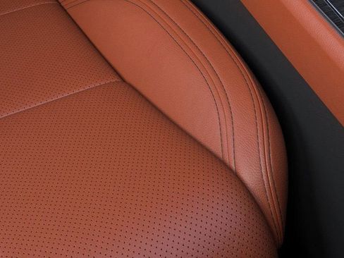 New 2026 Lincoln Aviator Reserve AWD/4WD image 16