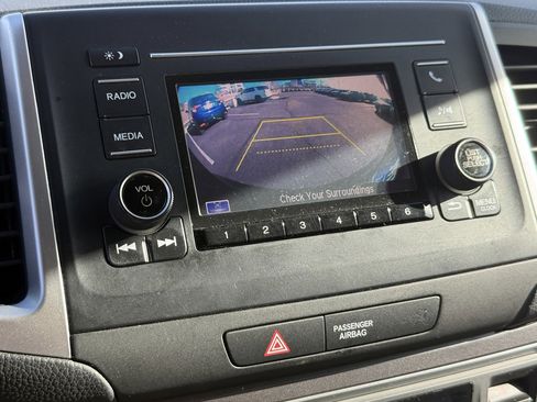 Used 2018 Honda Pilot LX image 12