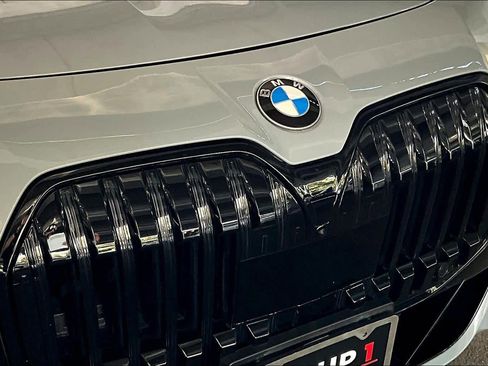 Certified 2023 BMW 760i xDrive 760i xDrive w/ Executive Package image 29