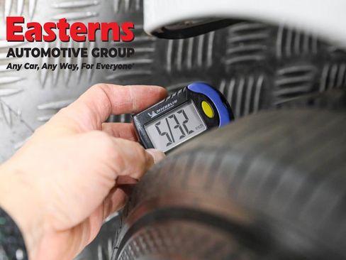 Used 2019 Tesla Model 3 Performance image 24