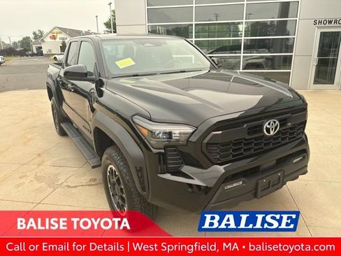 Used 2024 Toyota Tacoma TRD Off-Road AWD/4WD image 1
