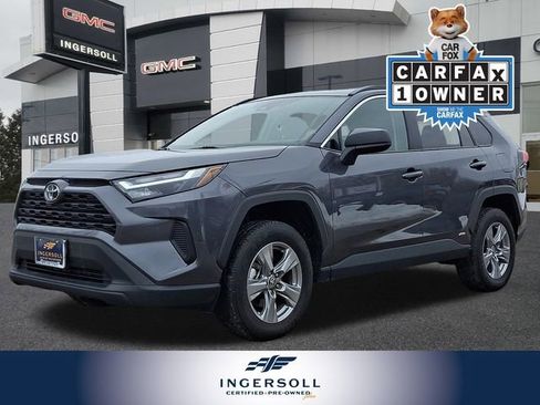 Used 2025 Toyota RAV4 LE image 4