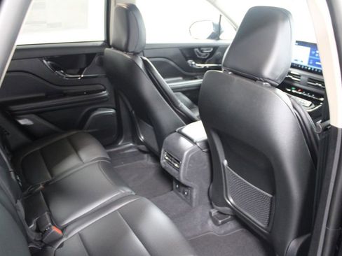 New 2026 Lincoln Corsair Premiere image 31