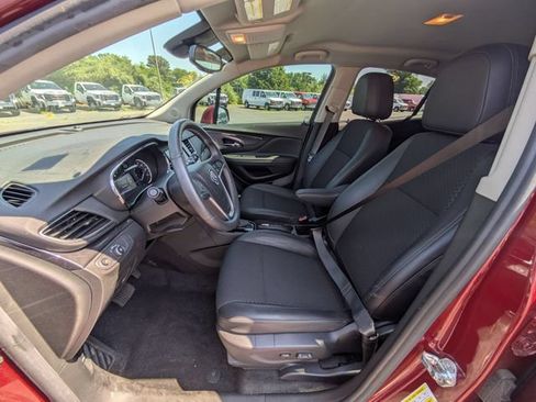 Used 2022 Buick Encore Preferred w/ Safety Package FWD image 26