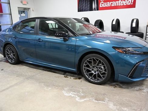 Certified 2025 Toyota Camry XSE image 4