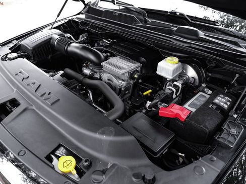 Used 2023 RAM 1500 Laramie AWD/4WD image 64