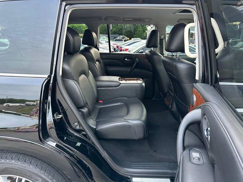 Used 2018 INFINITI QX80 2WD w/ Driver Assistance Package image 34