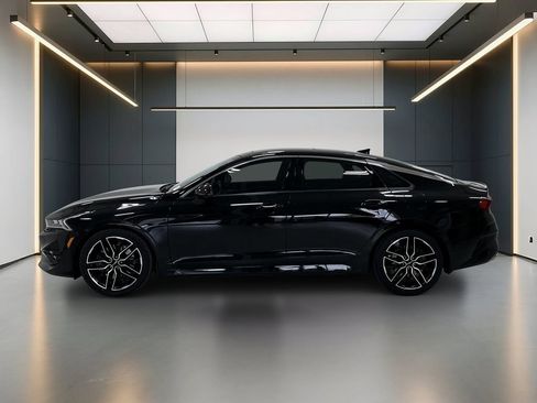 Used 2023 Kia K5 GT w/ GT1 Package FWD image 2