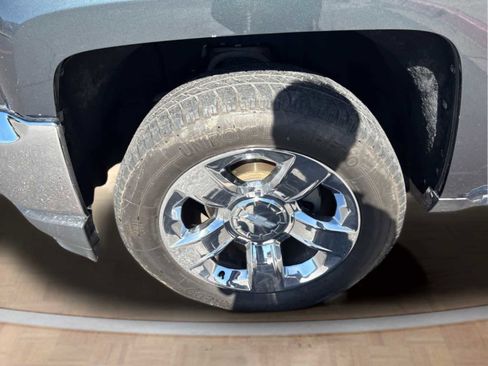 Used 2018 Chevrolet Silverado 1500 LTZ w/ LTZ Plus Package image 33