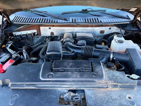 Used 2012 Ford Expedition EL XLT image 30