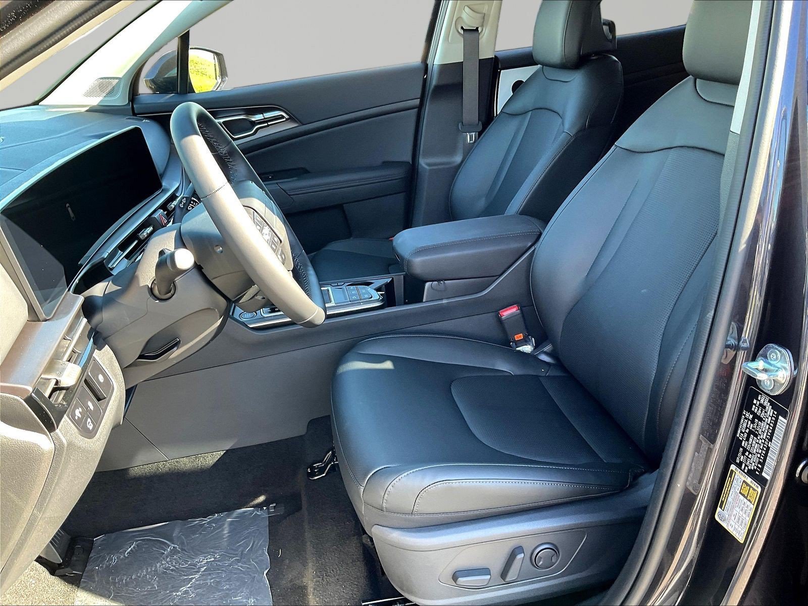 New 2027 Kia Sportage SX FWD image 16
