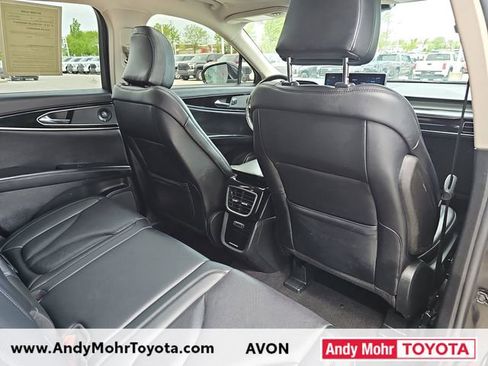 Used 2022 Lincoln Nautilus Reserve w/ Equipment Group 201A AWD/4WD image 35