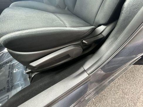Used 2014 Subaru Impreza 2.0i AWD/4WD image 13