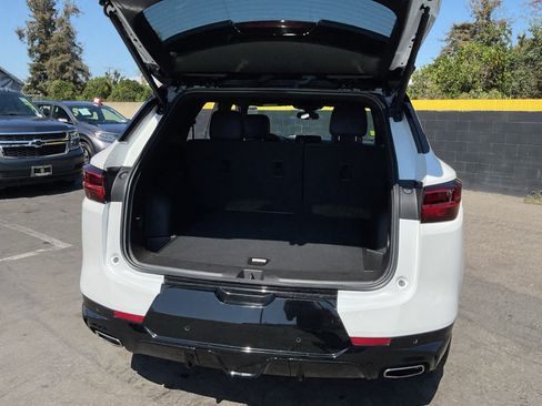 Used 2023 Chevrolet Blazer RS FWD image 25