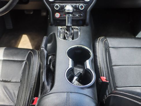 Used 2015 Ford Mustang Convertible w/ Equipment Group 051A RWD image 31