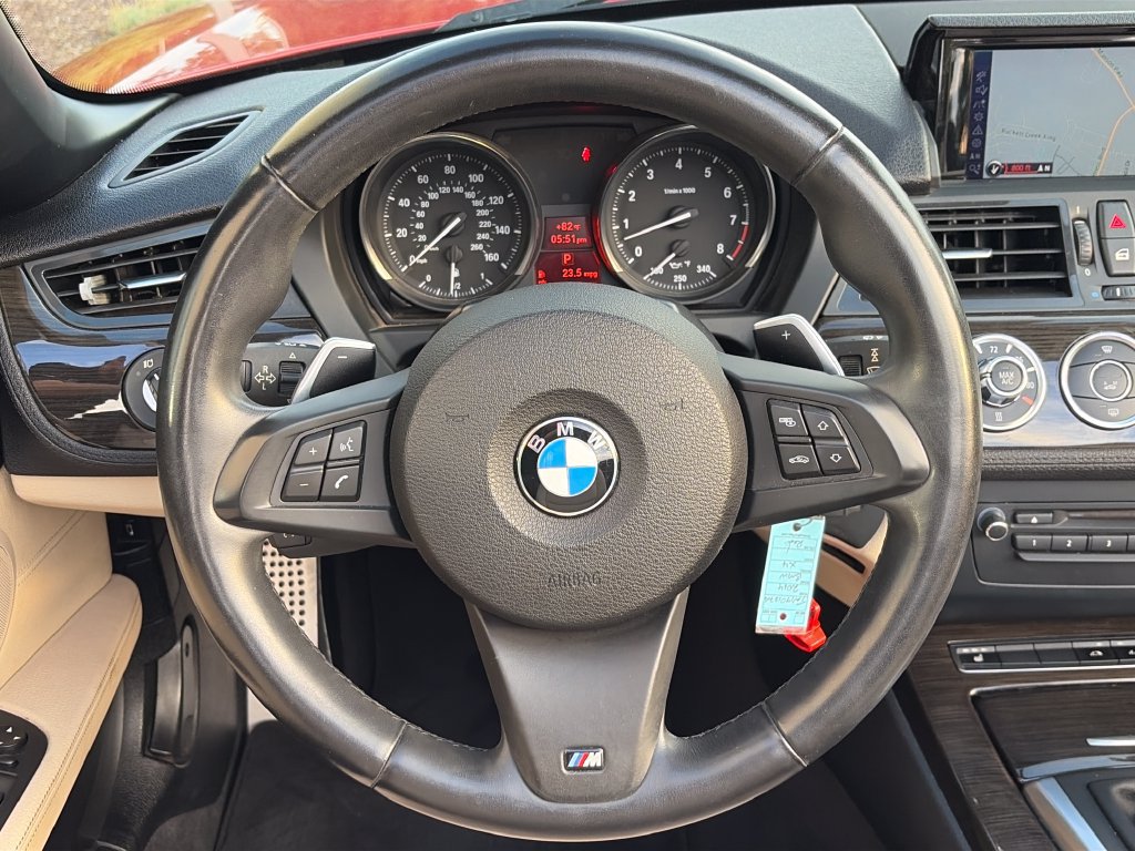 Used 2014 BMW Z4 sDrive35i RWD image 26