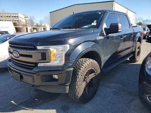 Used 2018 Ford F150 XLT w/ Equipment Group 302A Luxury image 3