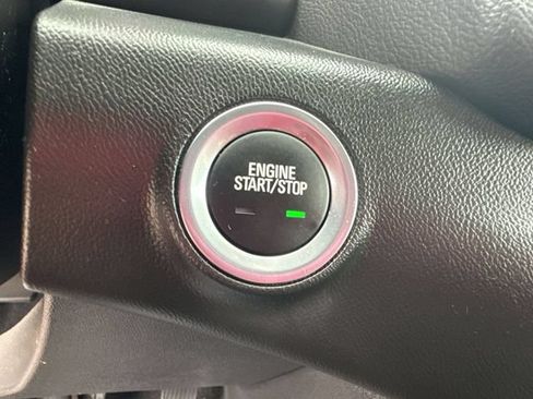 Used 2023 GMC Terrain SLT w/ Tech Package AWD/4WD image 16