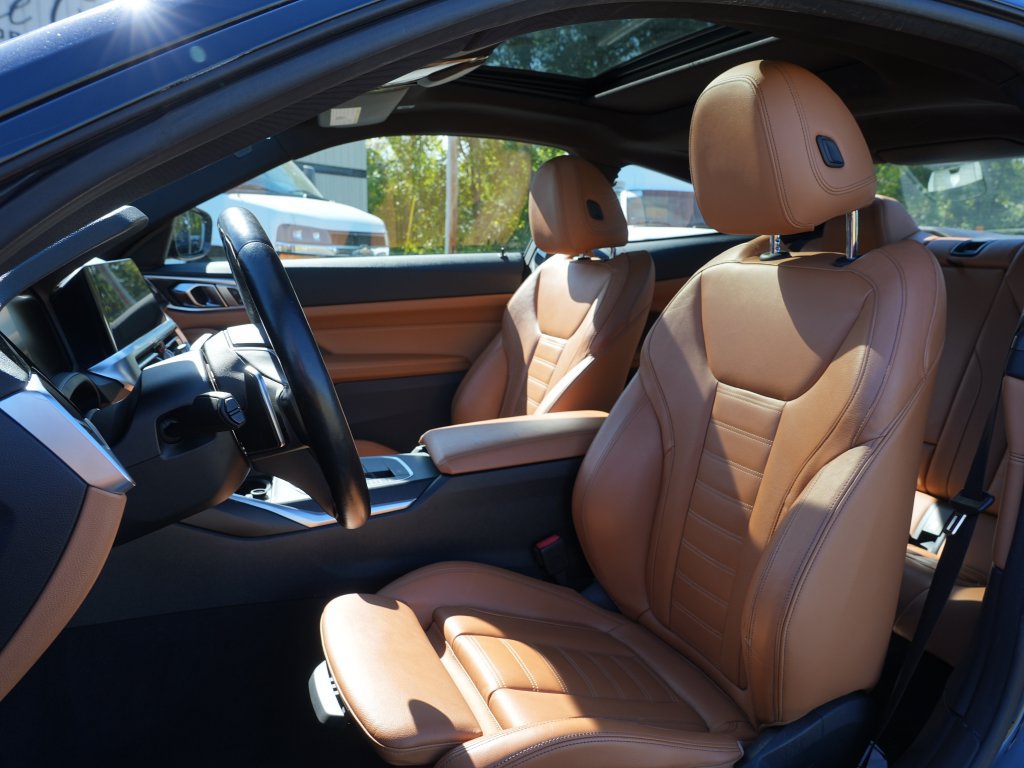 Used 2021 BMW 430i xDrive Coupe w/ Premium Package AWD/4WD image 17