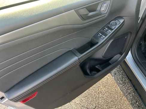 Used 2024 Ford Escape Active FWD image 12
