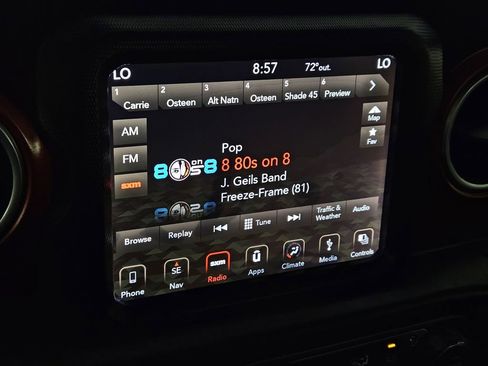 Used 2018 Jeep Wrangler Unlimited Rubicon image 12