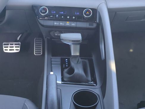 New 2026 Hyundai Elantra Sport FWD image 20