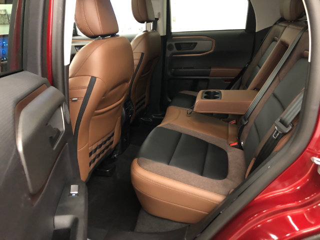 Used 2025 Ford Bronco Sport Outer Banks w/ Outer Banks Tech Package+ AWD/4WD image 28