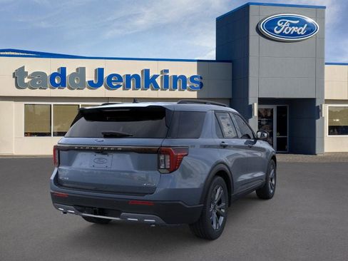 New 2026 Ford Explorer Active image 31