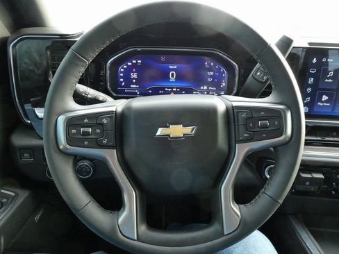Certified 2025 Chevrolet Silverado 2500 LTZ w/ LTZ Plus Package image 33
