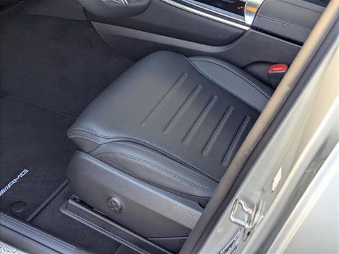 Used 2026 Mercedes-Benz GLC 300 4MATIC image 4