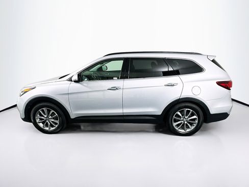 Used 2017 Hyundai Santa Fe SE w/ SE Premium Package 02 FWD image 4