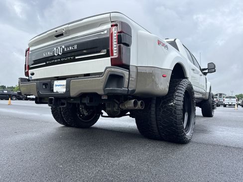 Used 2026 Ford F450 King Ranch w/ FX4 Off-Road Package AWD/4WD image 10