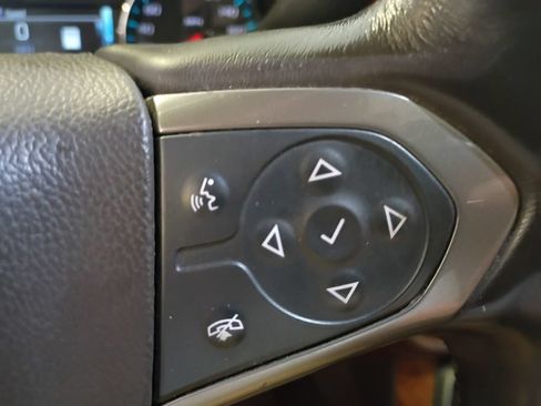 Used 2019 Chevrolet Silverado 2500 High Country AWD/4WD image 17