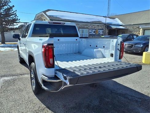 Used 2025 GMC Sierra 1500 SLT image 21