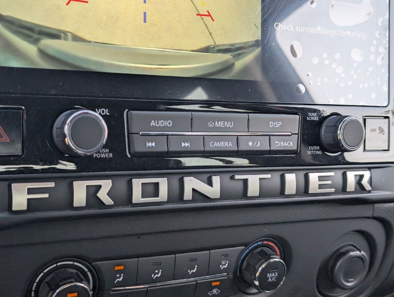 Certified 2025 Nissan Frontier SV AWD/4WD image 15