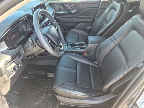 Certified 2024 Lincoln Corsair AWD image 12