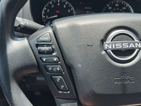Used 2025 Nissan Frontier S RWD image 25