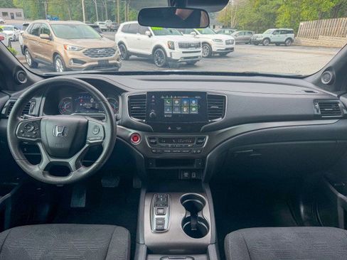 Used 2022 Honda Pilot Sport image 8