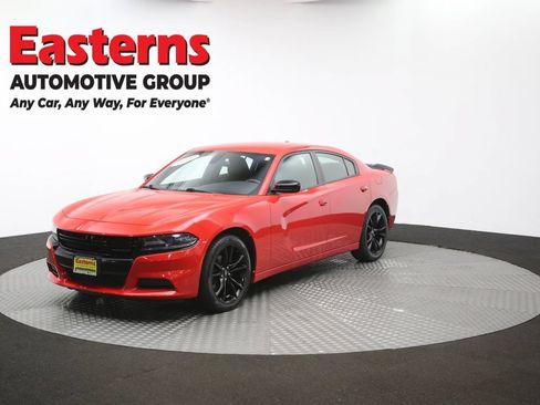 Used 2018 Dodge Charger SXT w/ Blacktop Package RWD image 54