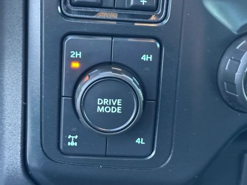 Used 2023 Ford F250 XL w/ FX4 Off-Road Package AWD/4WD image 45