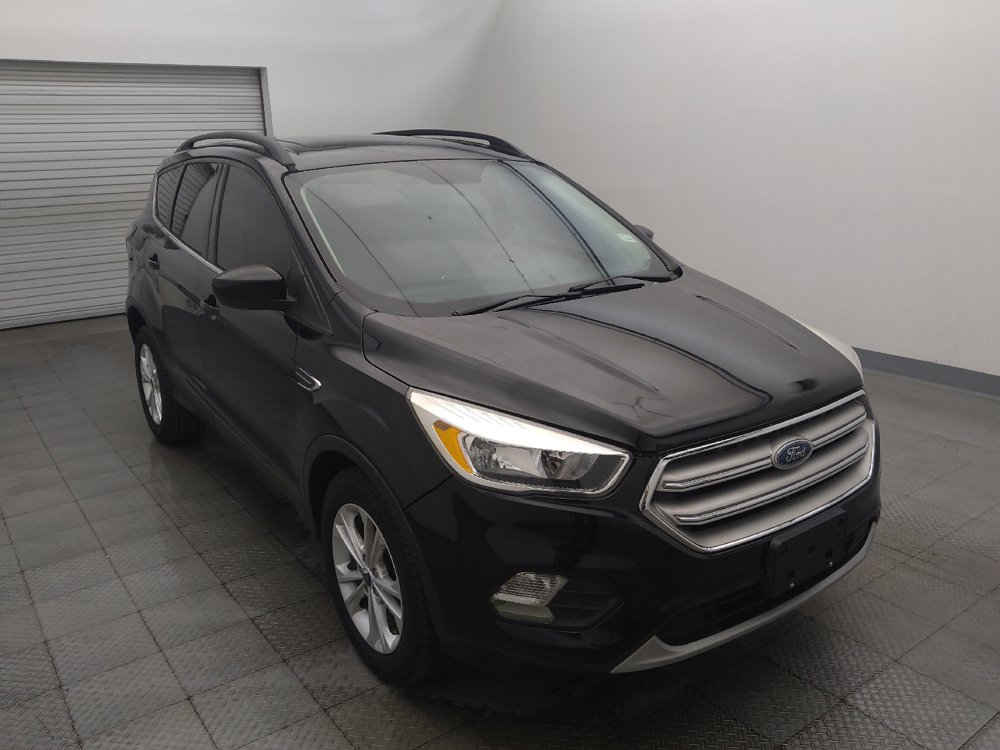 Used 2018 Ford Escape SE FWD image 13